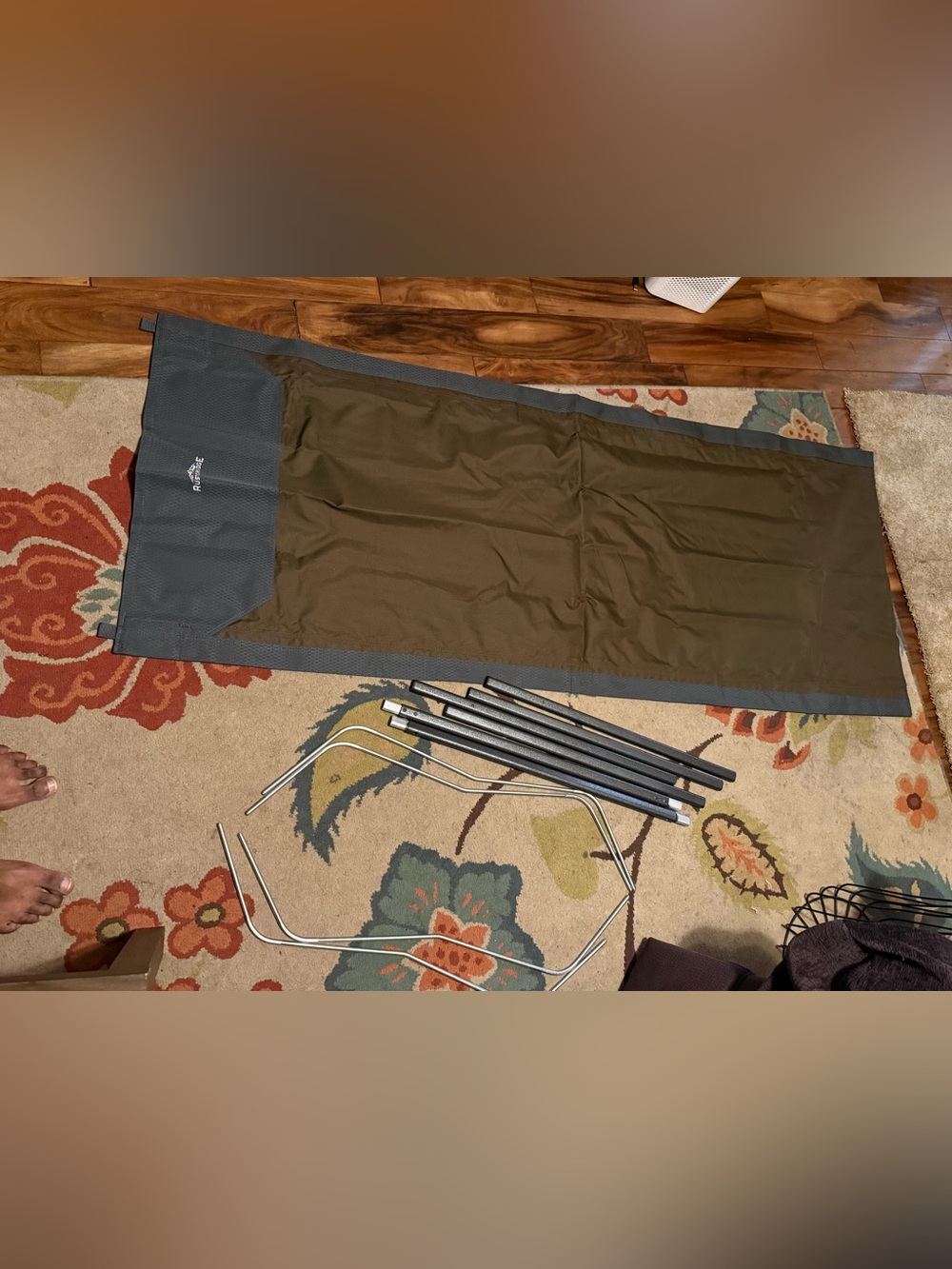 Rustic Ridge Kids Olive Green Hammock with Black Frame Rods